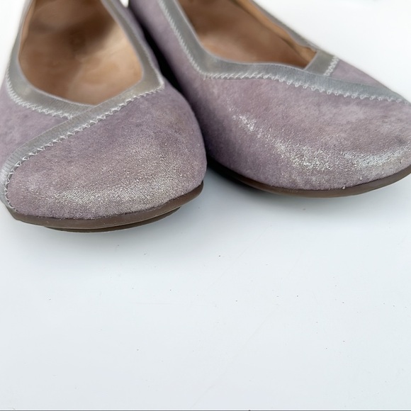 Vionic Spark Caroll Snake Print Ballet Flats Closed Toe Suede Leather Purple 6 - Picture 4 of 7